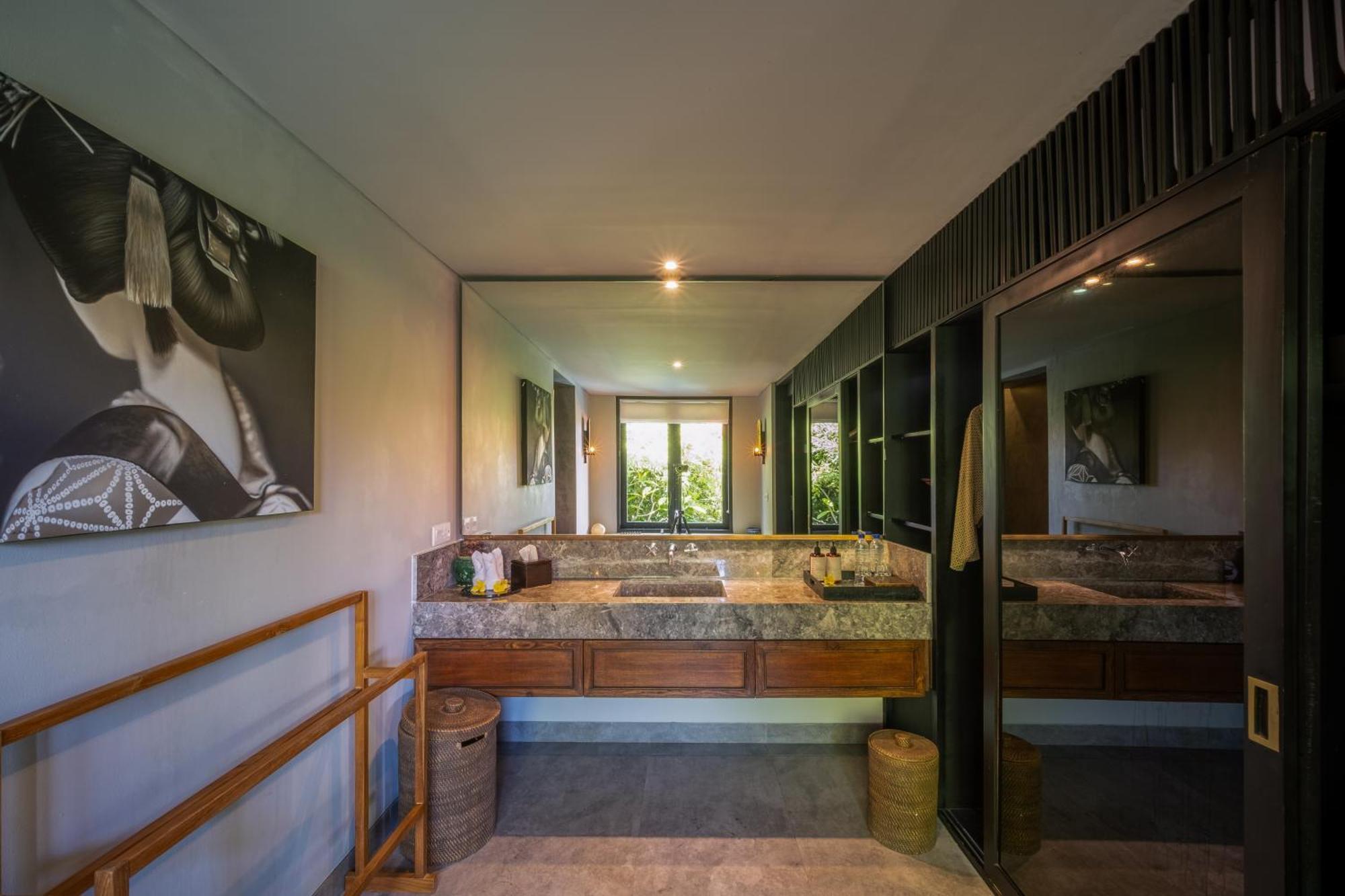 Villa De Suma - Fully Staffed Luxury Villa, Walk To The Beach! スミニャック エクステリア 写真