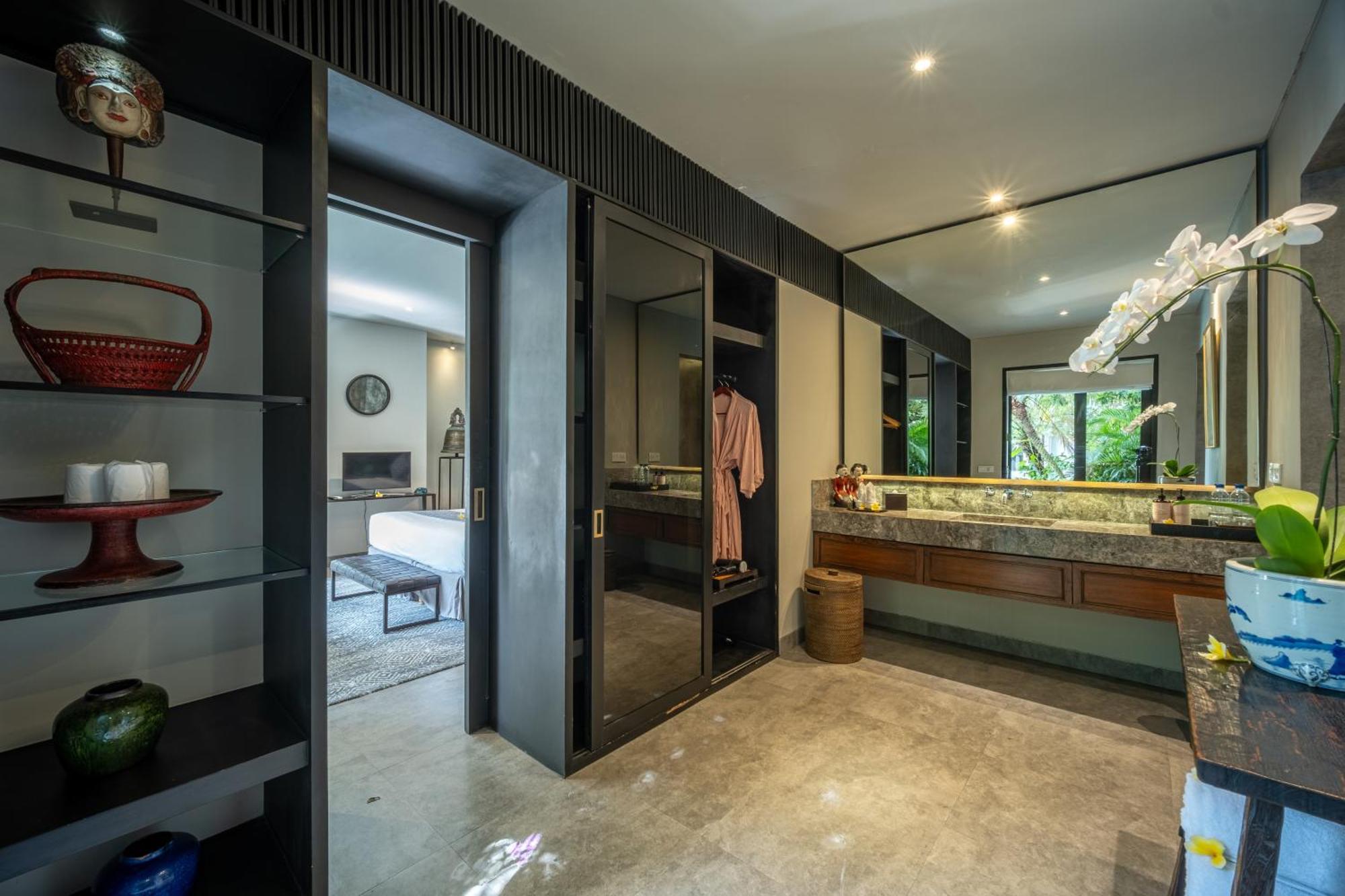 Villa De Suma - Fully Staffed Luxury Villa, Walk To The Beach! スミニャック エクステリア 写真